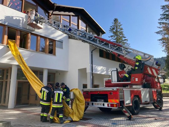 Proa d'evacuaziun Scola Corvara Proa d'evacuaziun Scola Corvara